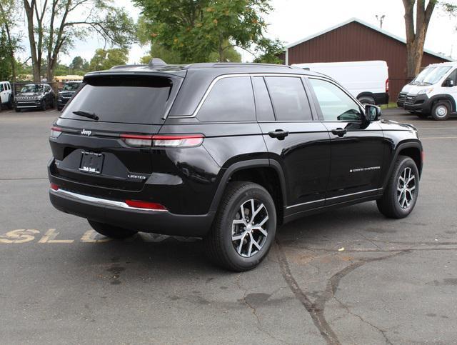 new 2024 Jeep Grand Cherokee car, priced at $43,209