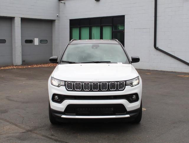 new 2025 Jeep Compass car, priced at $31,084