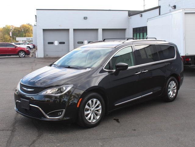 used 2018 Chrysler Pacifica car, priced at $16,500