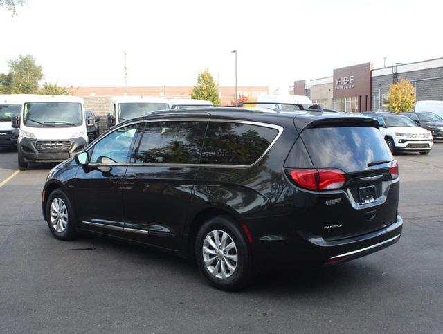 used 2018 Chrysler Pacifica car, priced at $16,500