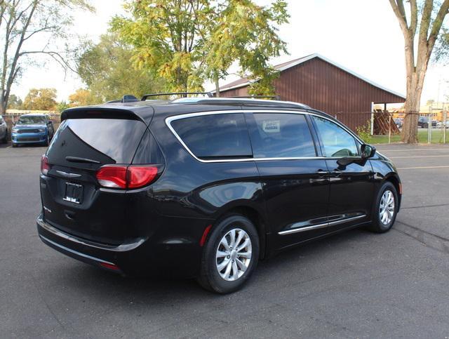 used 2018 Chrysler Pacifica car, priced at $16,500