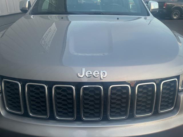 used 2018 Jeep Grand Cherokee car, priced at $20,250