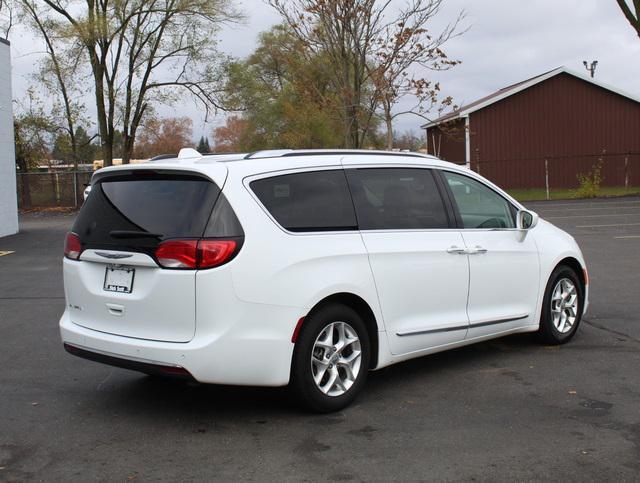 used 2020 Chrysler Pacifica car, priced at $24,000