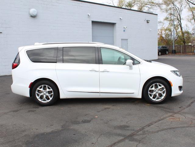 used 2020 Chrysler Pacifica car, priced at $24,000