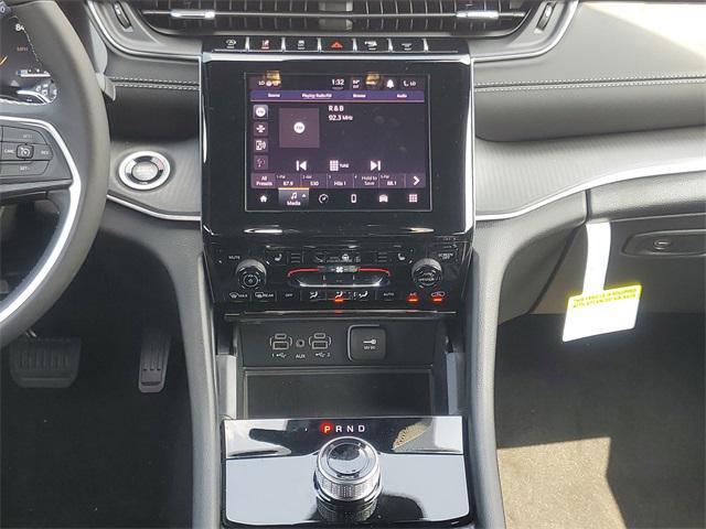 new 2025 Jeep Grand Cherokee car, priced at $36,558