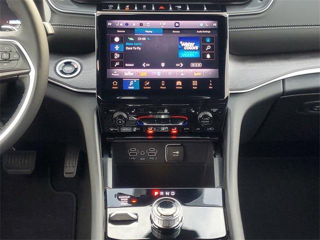 new 2025 Jeep Grand Cherokee car, priced at $41,335