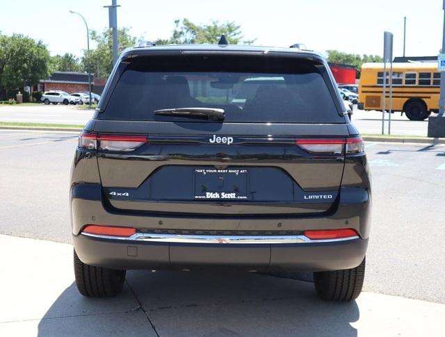 new 2024 Jeep Grand Cherokee car, priced at $46,104