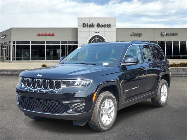 new 2025 Jeep Grand Cherokee car, priced at $37,067