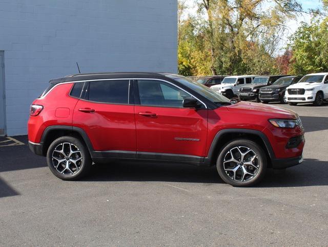 new 2025 Jeep Compass car, priced at $30,605