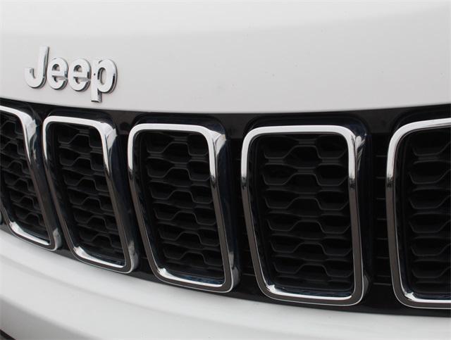 used 2022 Jeep Grand Cherokee car, priced at $27,350