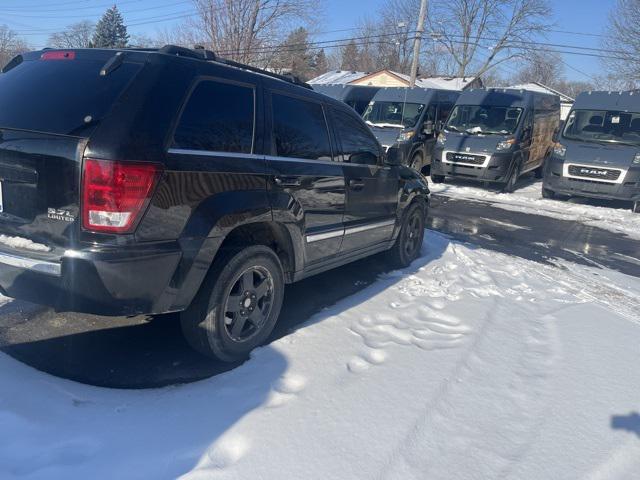 used 2005 Jeep Grand Cherokee car, priced at $1,495