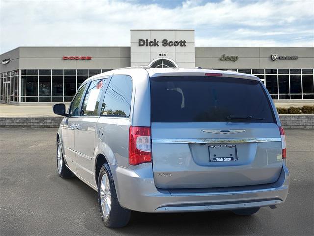 used 2014 Chrysler Town & Country car, priced at $9,750