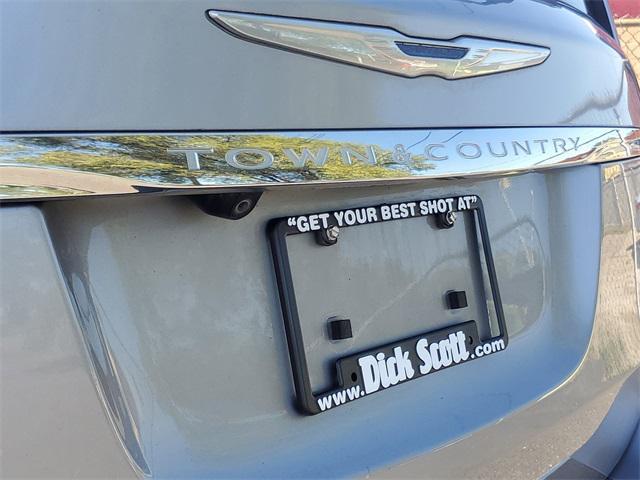 used 2014 Chrysler Town & Country car, priced at $9,750