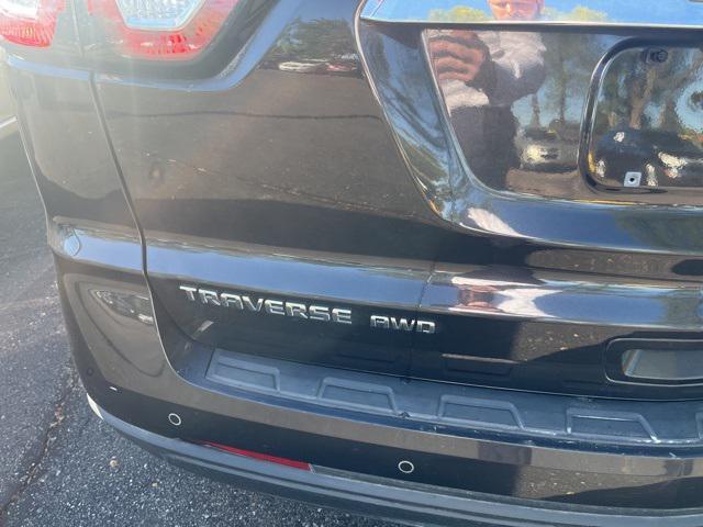 used 2017 Chevrolet Traverse car, priced at $12,500