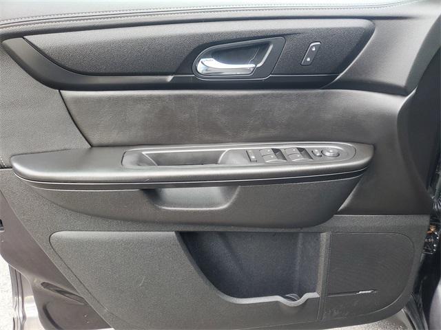 used 2017 Chevrolet Traverse car, priced at $11,750