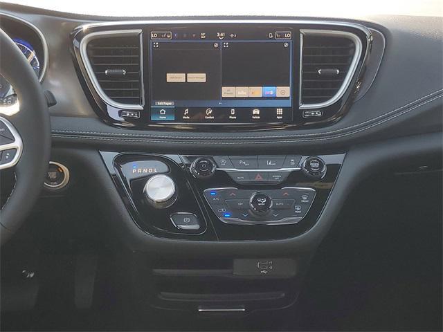 new 2026 Chrysler Pacifica car, priced at $39,129