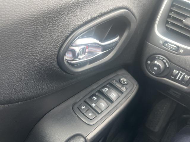 used 2020 Jeep Cherokee car, priced at $20,700