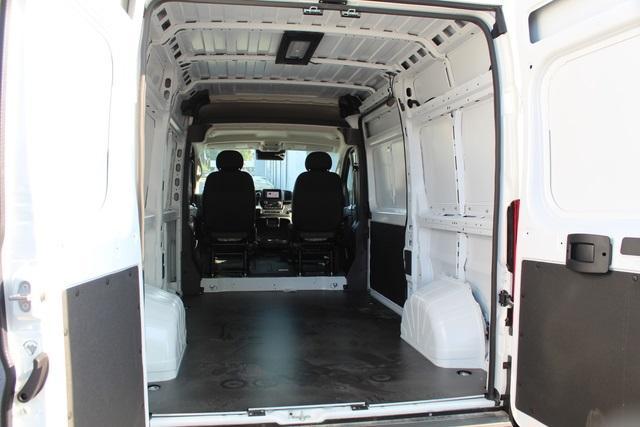 new 2024 Ram ProMaster 2500 car, priced at $46,120