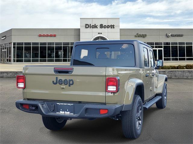 new 2025 Jeep Gladiator car, priced at $44,878