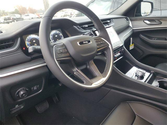 new 2025 Jeep Grand Cherokee car, priced at $44,308