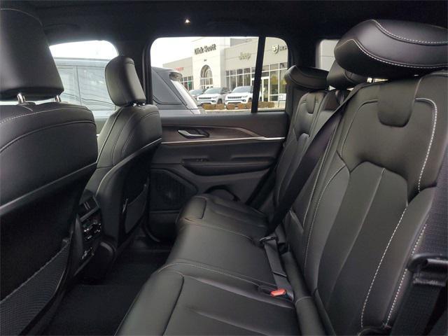 new 2025 Jeep Grand Cherokee car, priced at $44,308