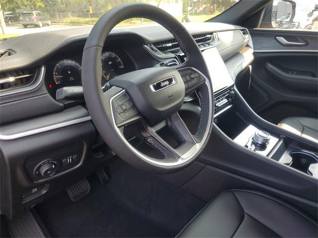 new 2025 Jeep Grand Cherokee car, priced at $44,835