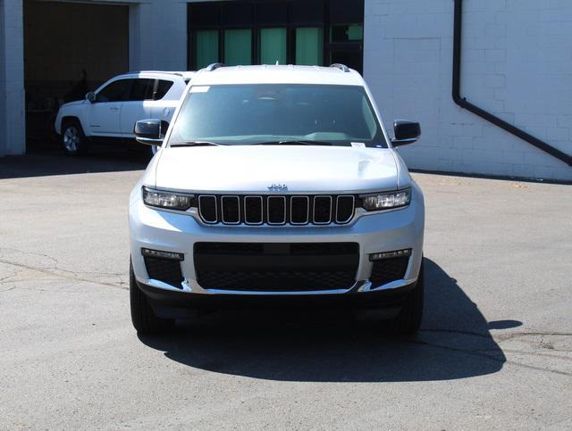 new 2024 Jeep Grand Cherokee L car, priced at $45,071