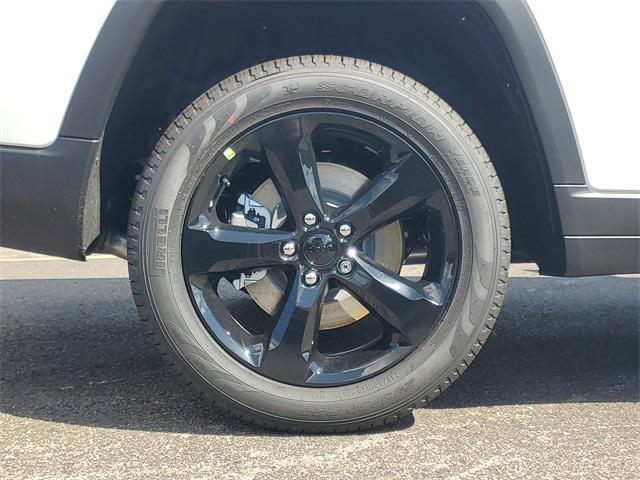 new 2025 Jeep Grand Cherokee L car, priced at $40,288