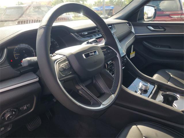 new 2025 Jeep Grand Cherokee L car, priced at $40,288