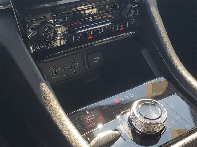 new 2025 Jeep Grand Cherokee L car, priced at $40,288