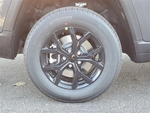 new 2025 Jeep Grand Cherokee L car, priced at $39,485