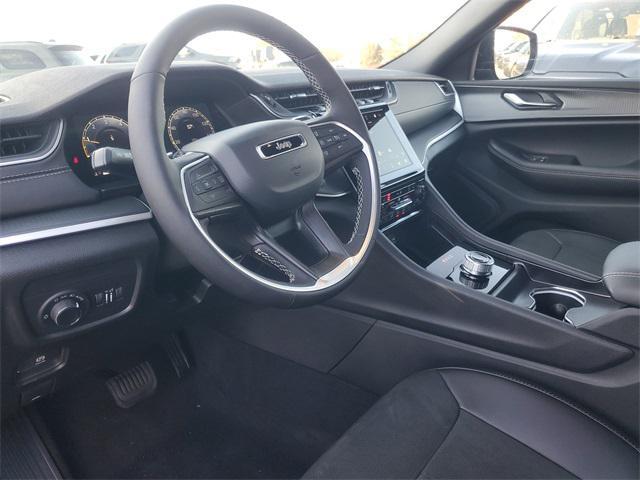 new 2025 Jeep Grand Cherokee L car, priced at $39,485