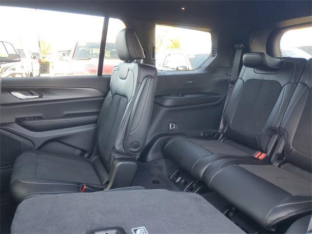 new 2025 Jeep Grand Cherokee L car, priced at $39,485