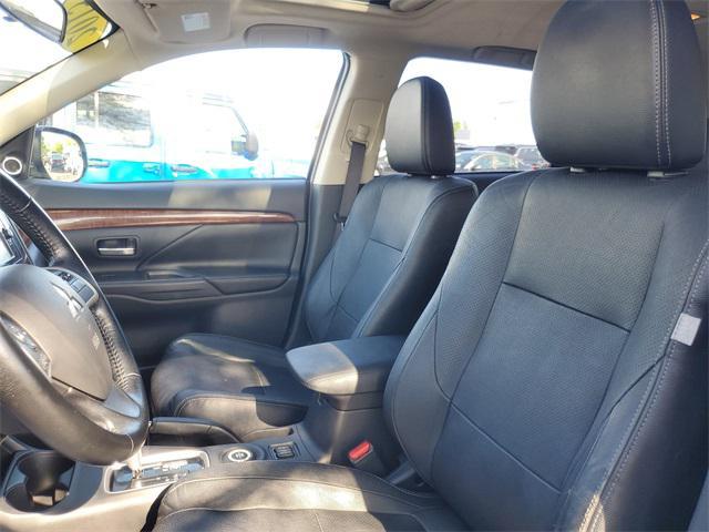 used 2015 Mitsubishi Outlander car, priced at $8,500