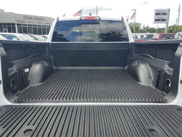 new 2025 Ram 1500 car, priced at $45,281