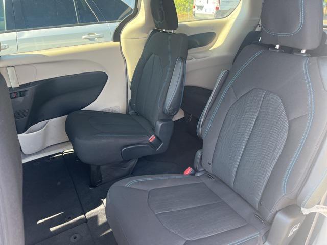 used 2021 Chrysler Pacifica car, priced at $23,250