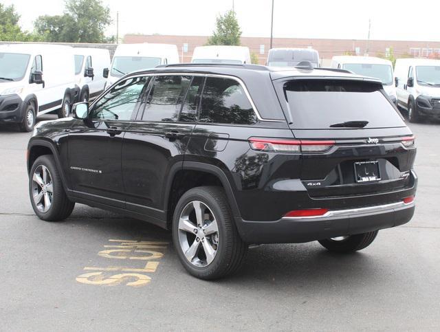 new 2024 Jeep Grand Cherokee car, priced at $46,604