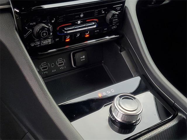 new 2025 Jeep Grand Cherokee L car, priced at $38,975