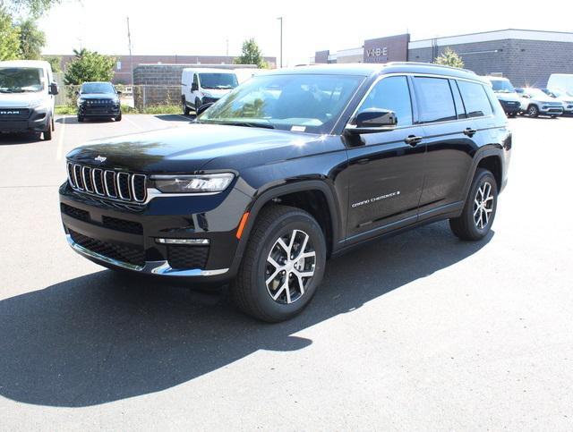 new 2024 Jeep Grand Cherokee L car, priced at $44,071