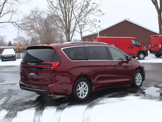 used 2021 Chrysler Pacifica car, priced at $21,900