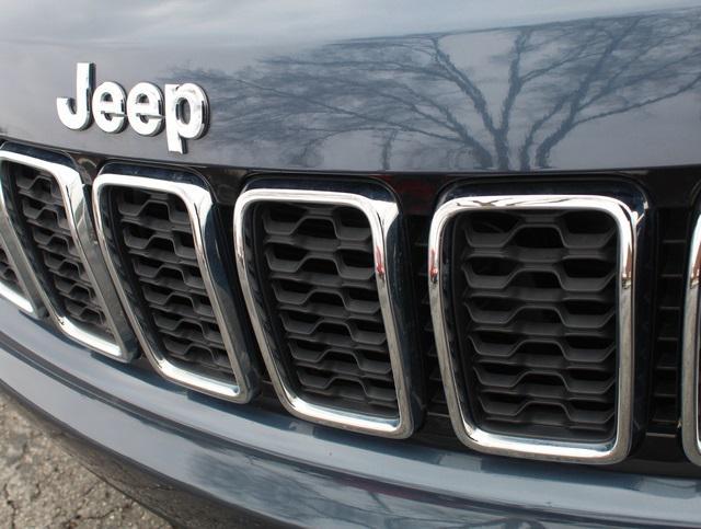 used 2021 Jeep Grand Cherokee car, priced at $26,800