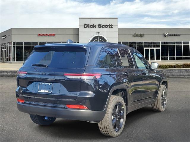 new 2025 Jeep Grand Cherokee car, priced at $47,455