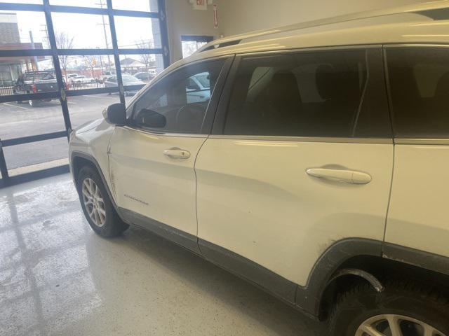 used 2014 Jeep Cherokee car, priced at $8,900