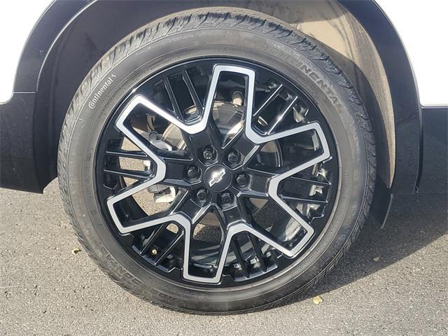 used 2024 Chevrolet Blazer car, priced at $33,900