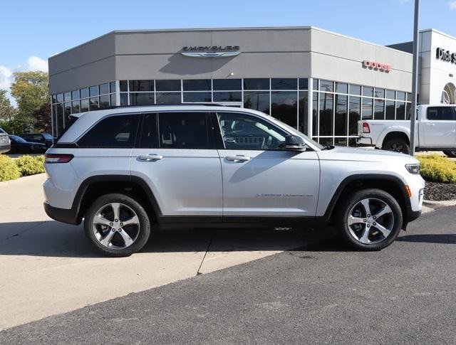 new 2024 Jeep Grand Cherokee 4xe car, priced at $57,902