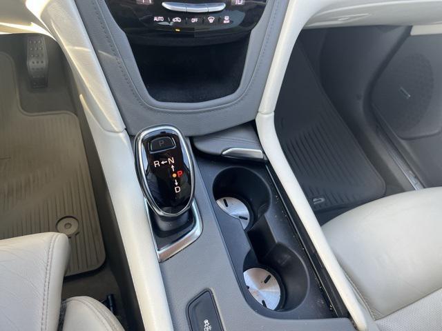 used 2017 Cadillac XT5 car, priced at $18,250