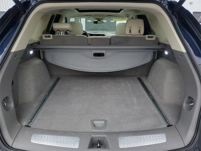 used 2017 Cadillac XT5 car, priced at $16,500