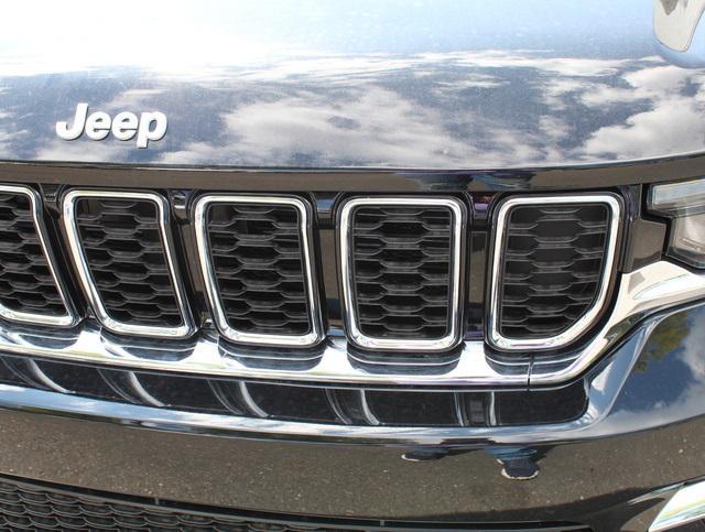 new 2024 Jeep Grand Cherokee car, priced at $42,209