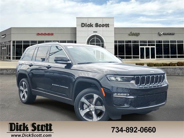 new 2025 Jeep Grand Cherokee car, priced at $45,750