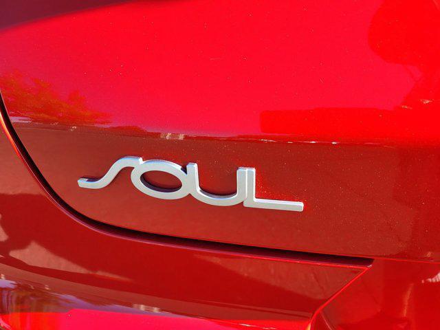 used 2022 Kia Soul car, priced at $22,999